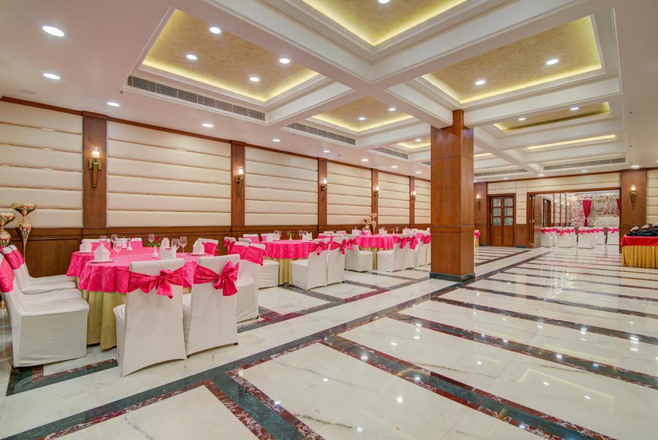 Hotel Home In By Amrik Sukhdev Sonipat Exterior photo