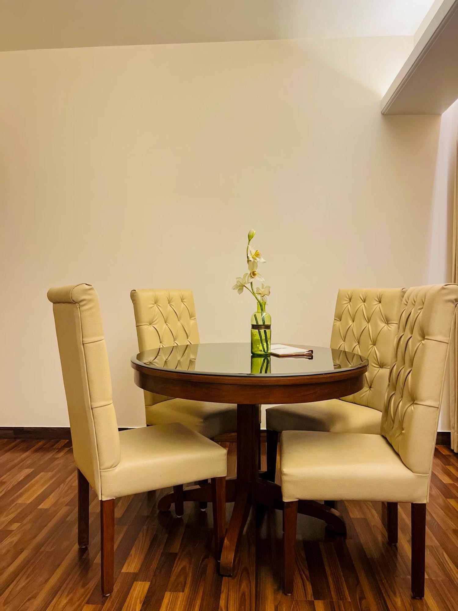 Hotel Home In By Amrik Sukhdev Sonipat Exterior photo